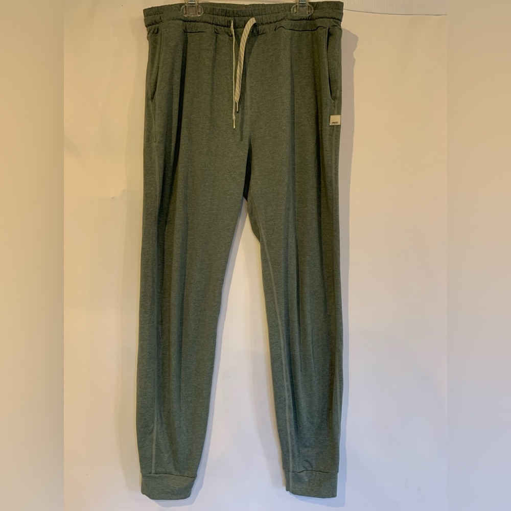 Vuori Women's Joggers Medium